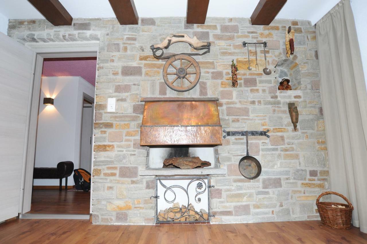 Ferienwohnung Bergler トリンス エクステリア 写真
